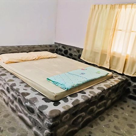 Oyo Home 90491 Flinstone Lodge Κότα Κιναμπαλού Εξωτερικό φωτογραφία